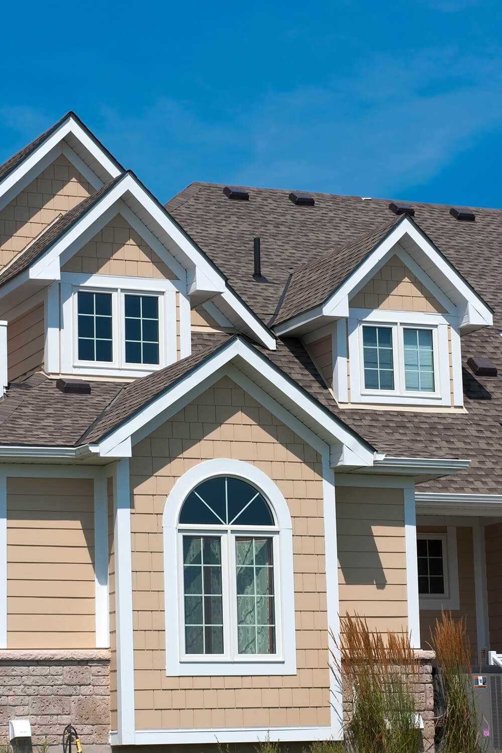 cost of roof replacement for homes in Mullan