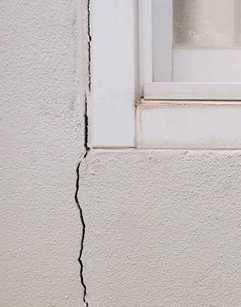 Window frame cracking